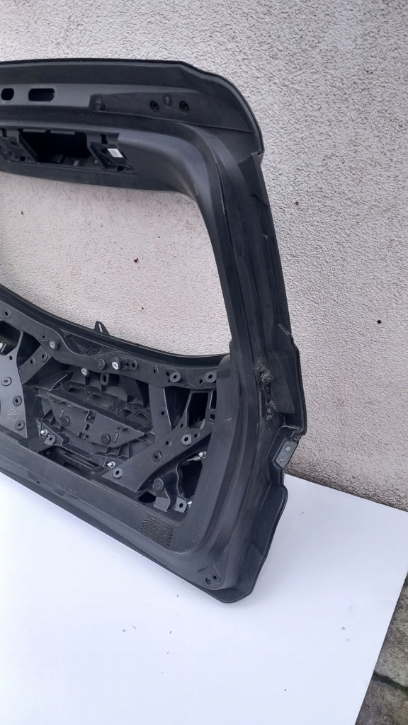 фото №9, Toyota corolla kombi xii e21 18r- крышка багажника задняя багажника bydgoszcz