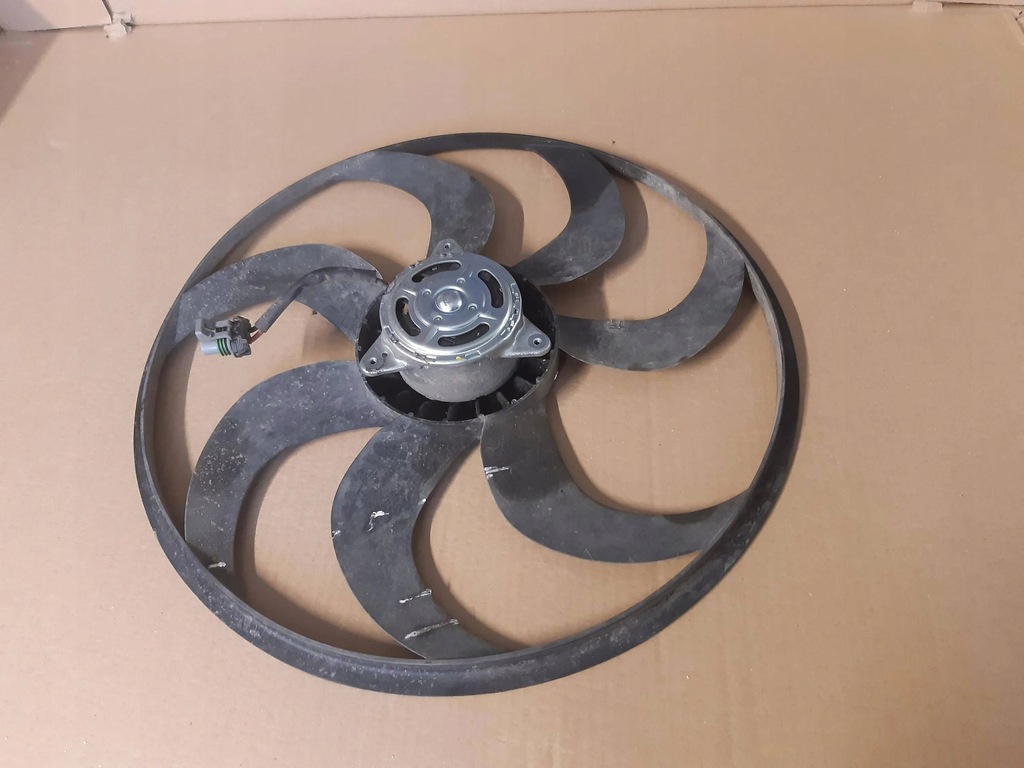 фото №1, Вентилятор радіатора jaguar xe 2,0 td 2017 rok