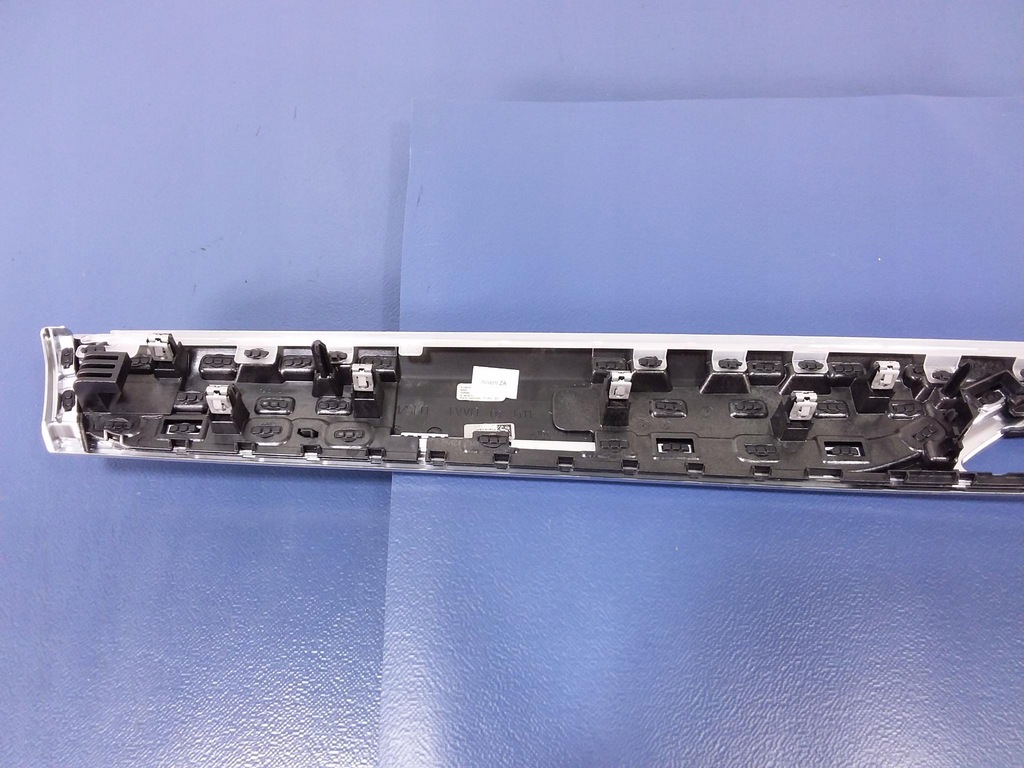 фото №4, Bmw 7 g11 g12 dekor дверь правый перед fineline