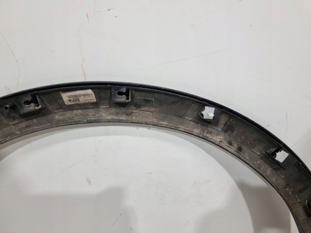 фото №11, Ford mustang mach-e молдинг крыла правый перед