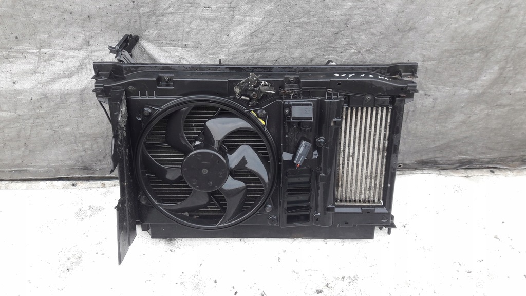 фото №1, Peugeot 307 1.6 hdi pas радиатор вентилятор перед