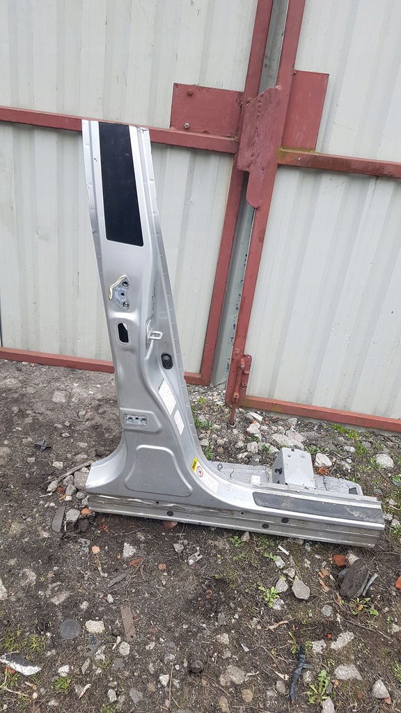 фото №1, Toyota verso 09-17 порог блок двигателя правый