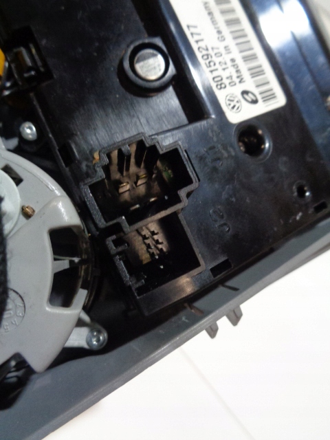 фото №16, Лампа салонна vw phaeton 02-10 3d0951171a 3d0907135d