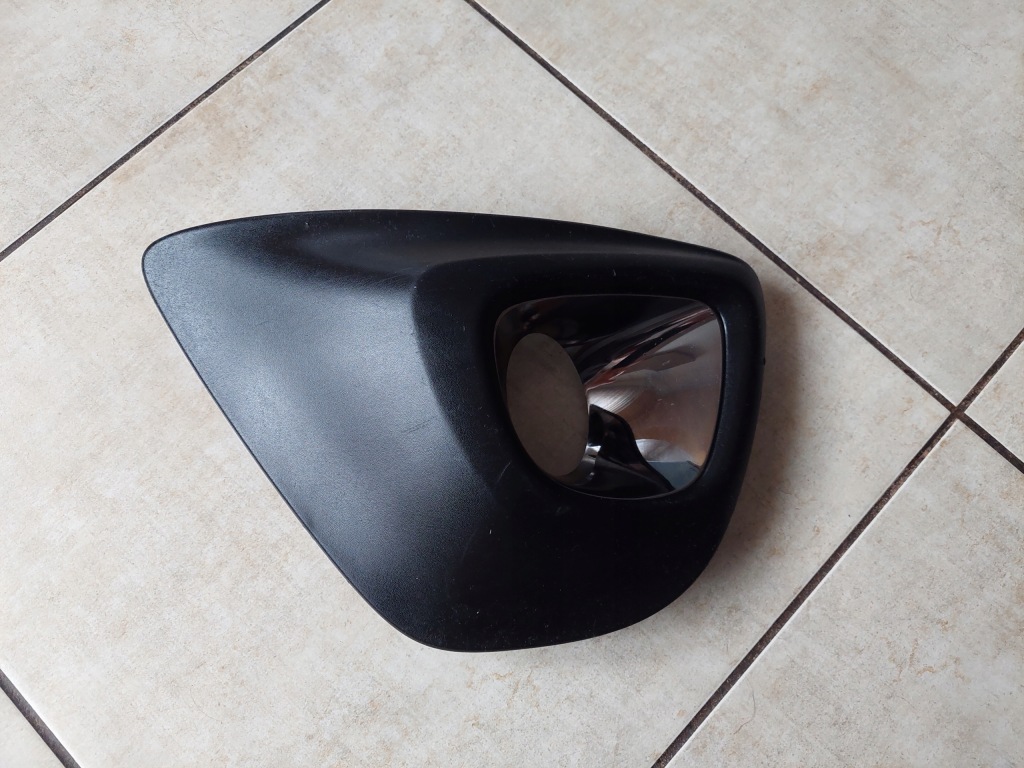 фото №1, Решётка бампера - правая - opel vivaro ii b - 2015