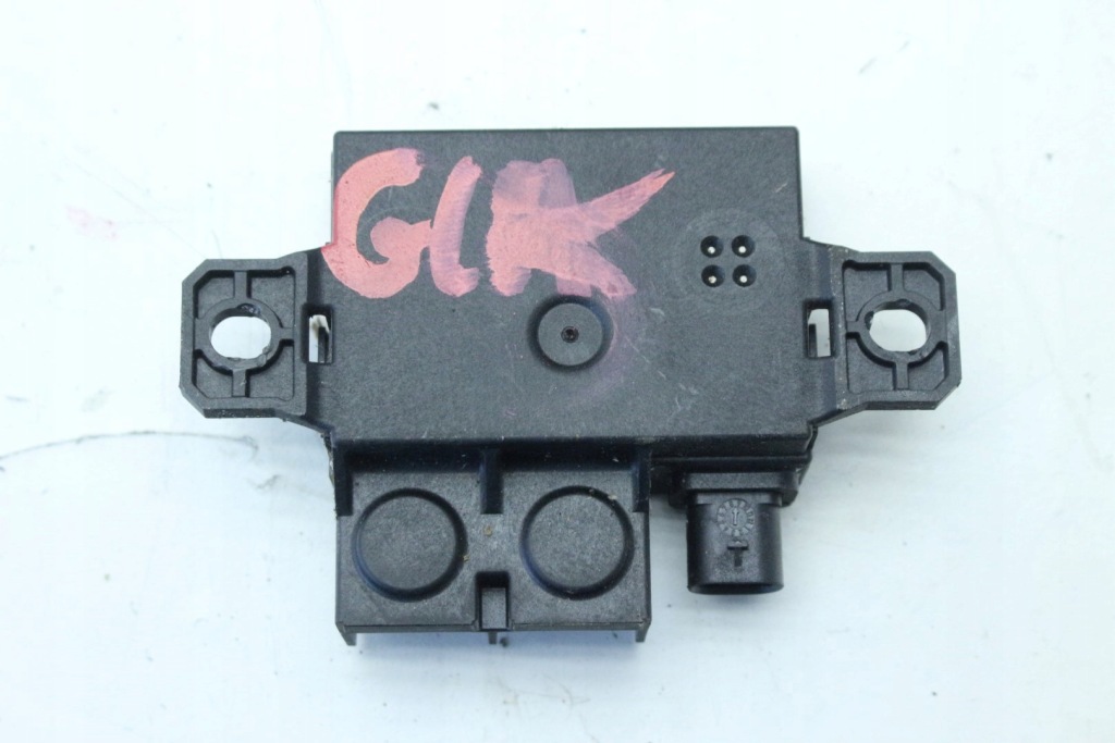 Реле зарядки аккумулятор a0009822023 mercedes glk x204 Недорого