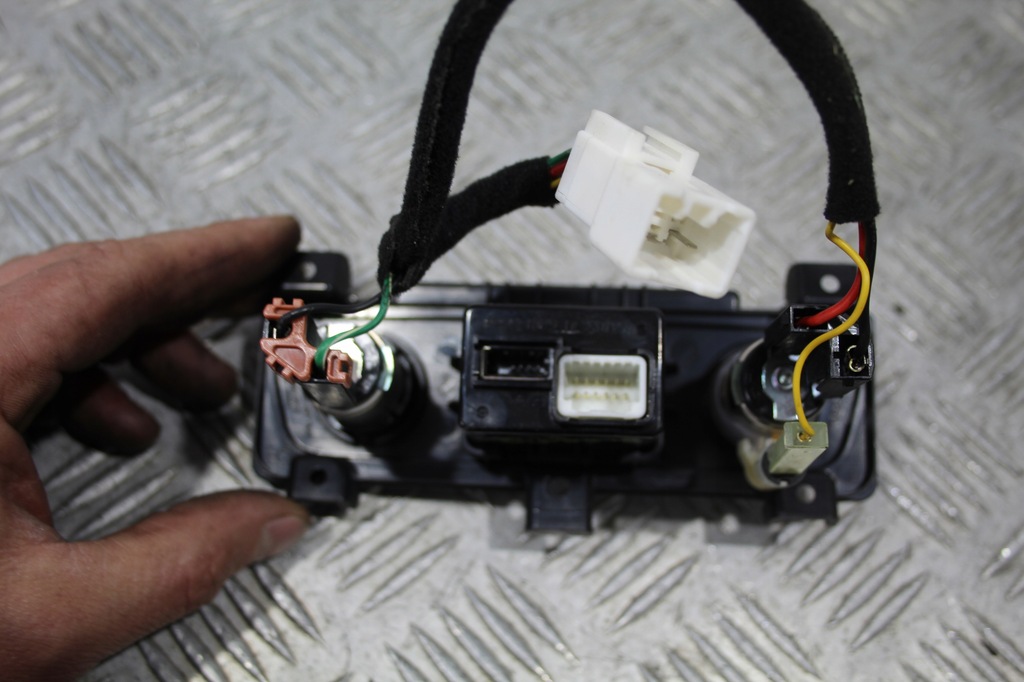 фото №3, Разъём прикуривателя usb aux kia sorento ii lift