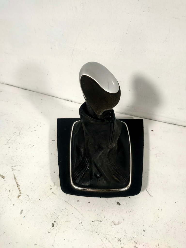 фото №1, Чохол ручка audi a4 b6 шкіра