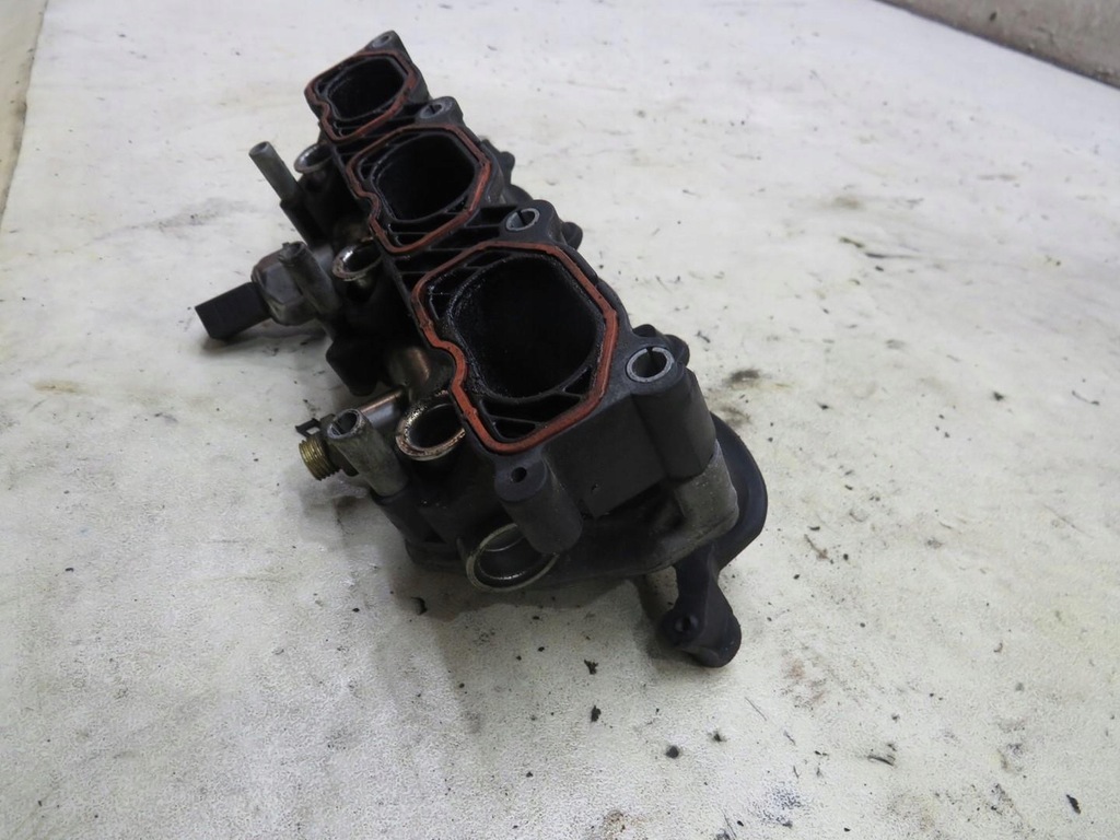 фото №7, Коллектор всасывающий audi q5 8r 3.2 fsi 96e133110s