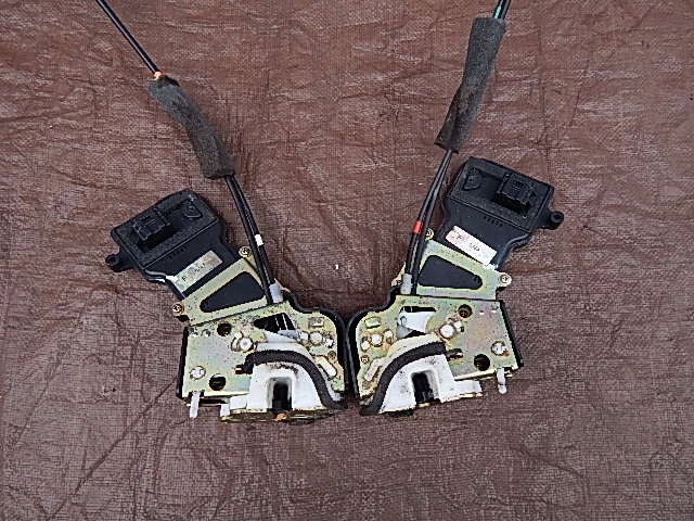 фото №8, Замок двері задня l/r mazda 6 gg 02-08