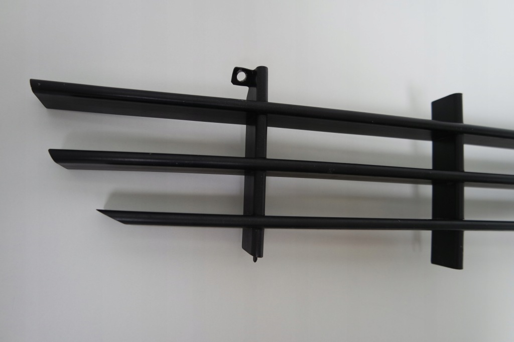 64122200 решётка радиатора решётка радиатора бампера ferrari 355 Цена