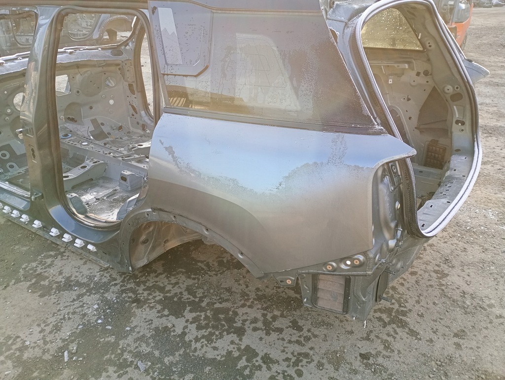 фото №1, Четверть крыло задняя задний задняя левая mini countryman u25