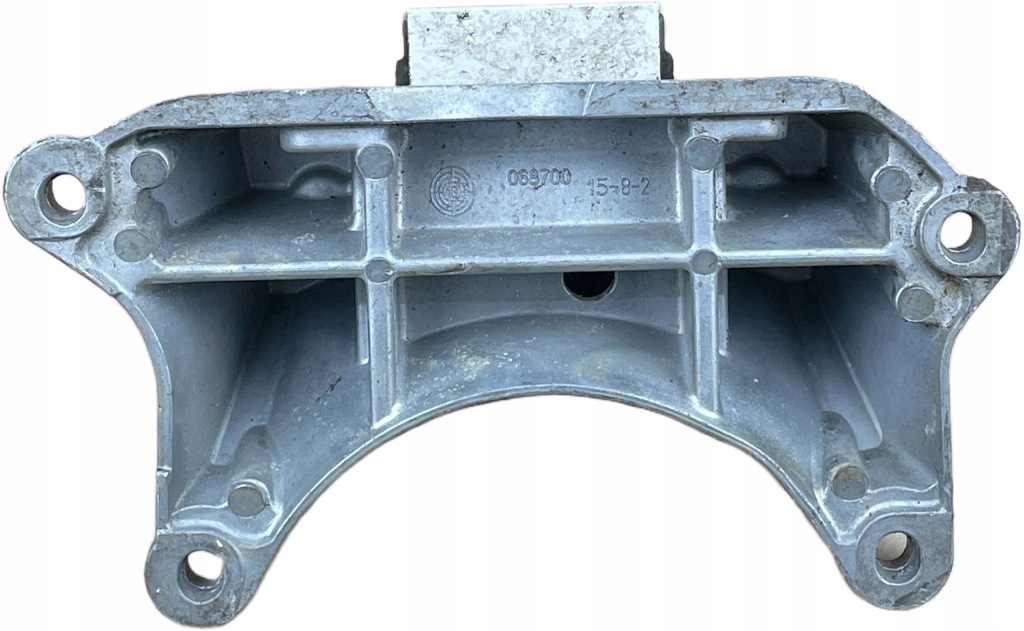 фото №8, Mercedes кронштейн подушка кронштейн коробки передач a2112420340 w447 2.2 cdi