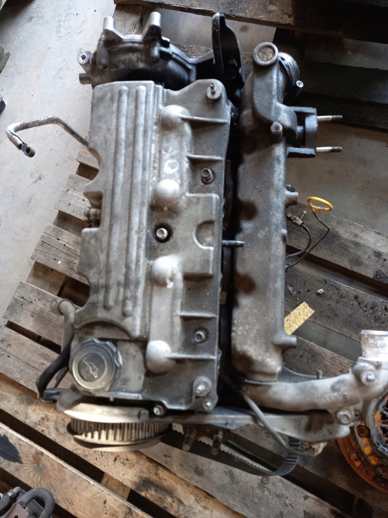 Купить Стойку двигателя mazda 626 2.0 ditd