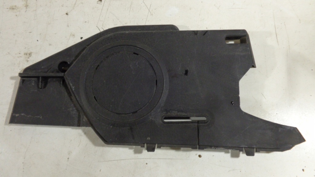 Купить Опора полка багажника пара volvo 440 460