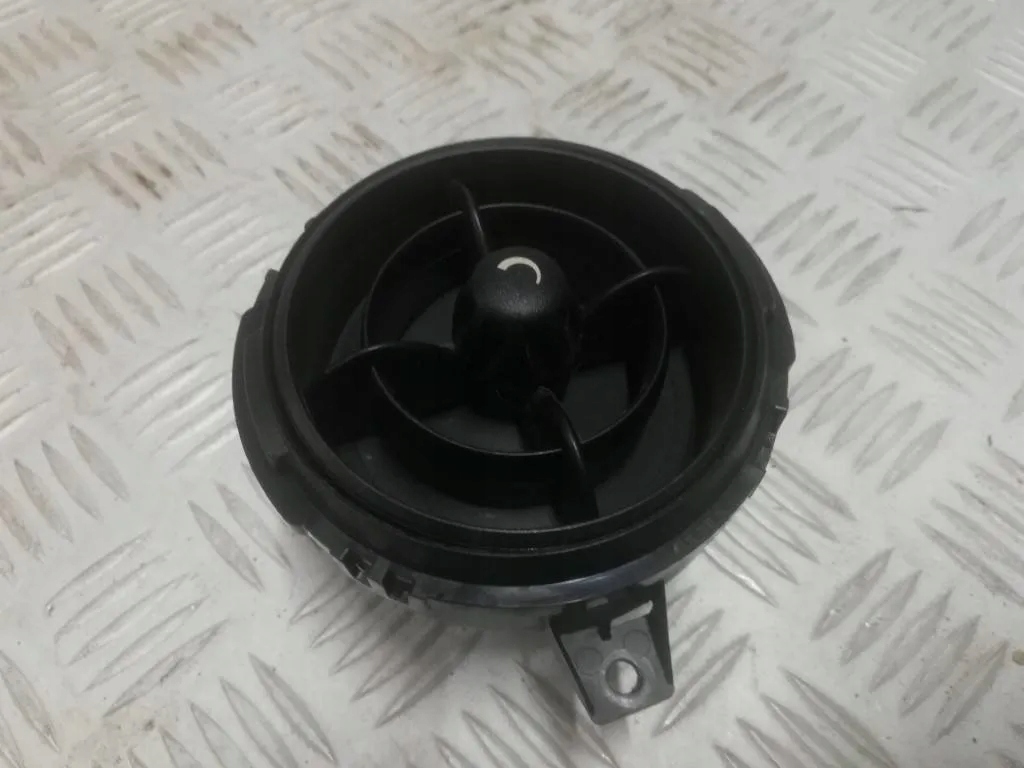 фото №1, Решётка обдув mini countryman r60