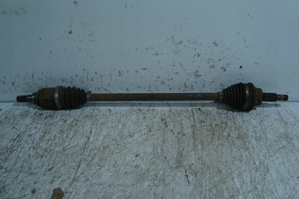 фото №1, Привідний вал шарнір правий задня duster i 1,6 16v 4x4 10-