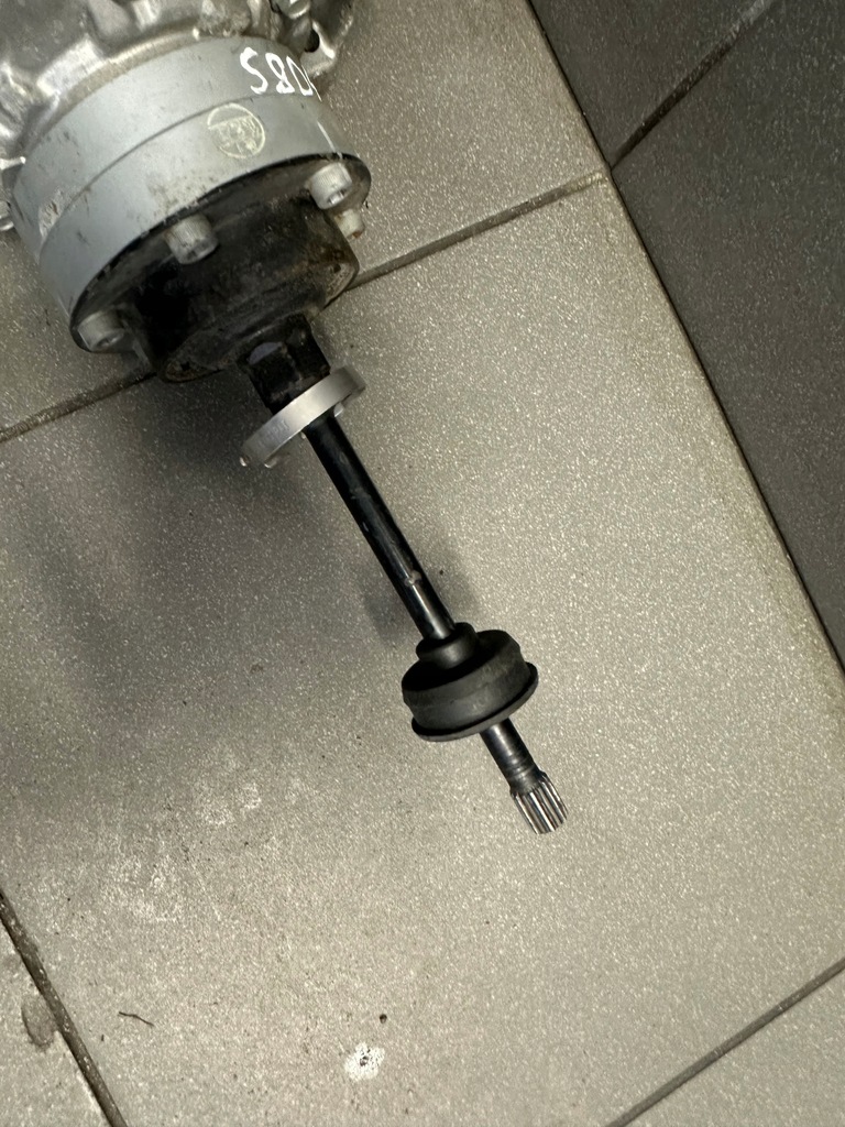 фото №5, Компрессор кондиционера audi s8 d4 4h0260805h