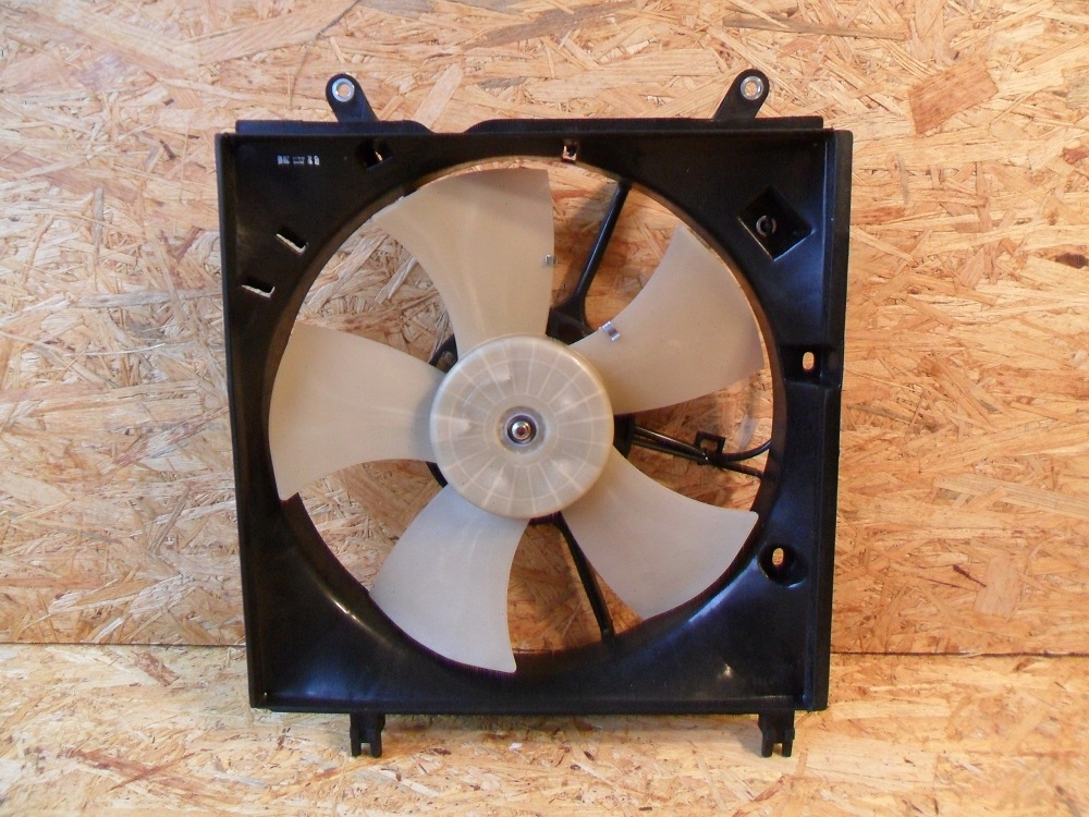 фото №1, Toyota rav4 xa20 2001- вентилятор