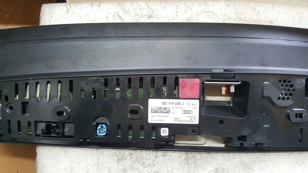 фото №6, Audi rs q8 дисплей екран дисплей панель спідометр ідеальний стан 8b1919605j