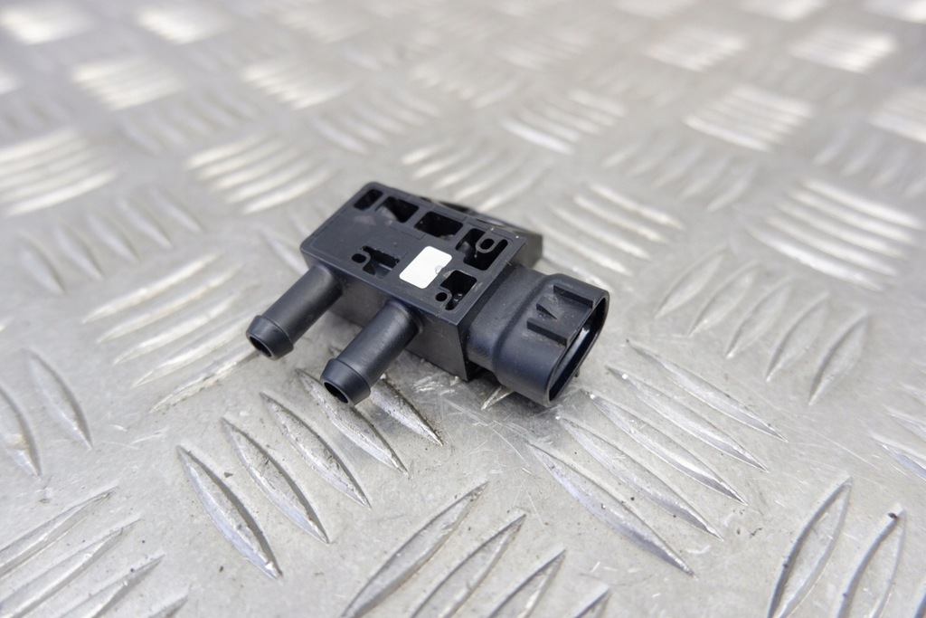 фото №7, Датчик давления dpf toyota yaris _p21_ 89481k0010 1.5l hybrid 85kw 2021