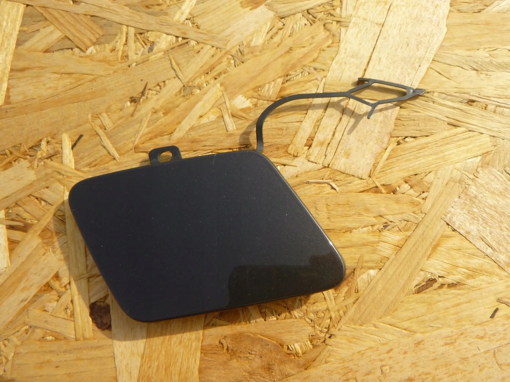 фото №1, Passat b8 lift 18- заглушка фаркоп hak бампер перед 3g0807155d