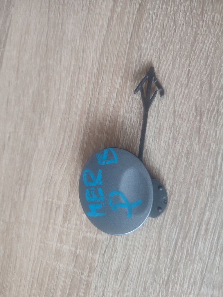 фото №1, Opel оригінальний номер 13267704 заглушка фаркоп бампера