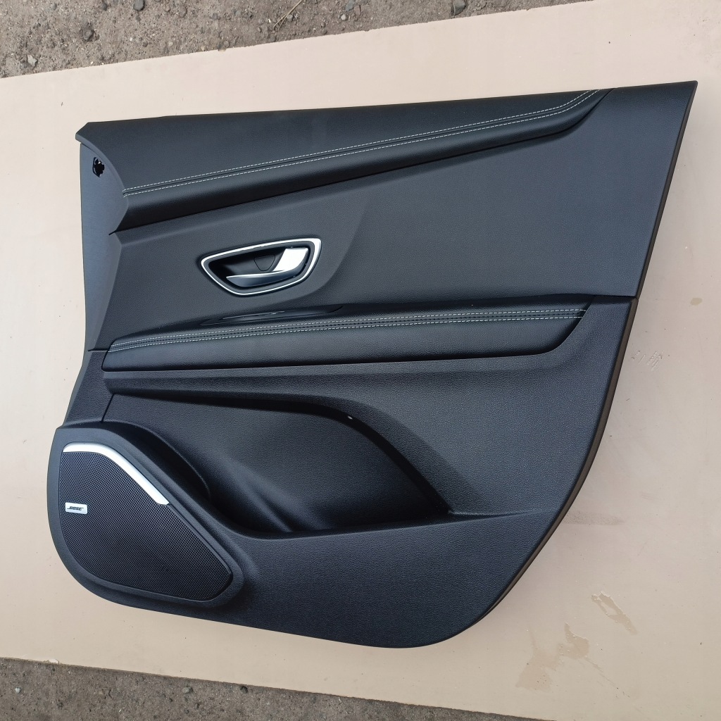 фото №1, Оббивка обшивка двері правий перед передній renault scenic iv 809019383r