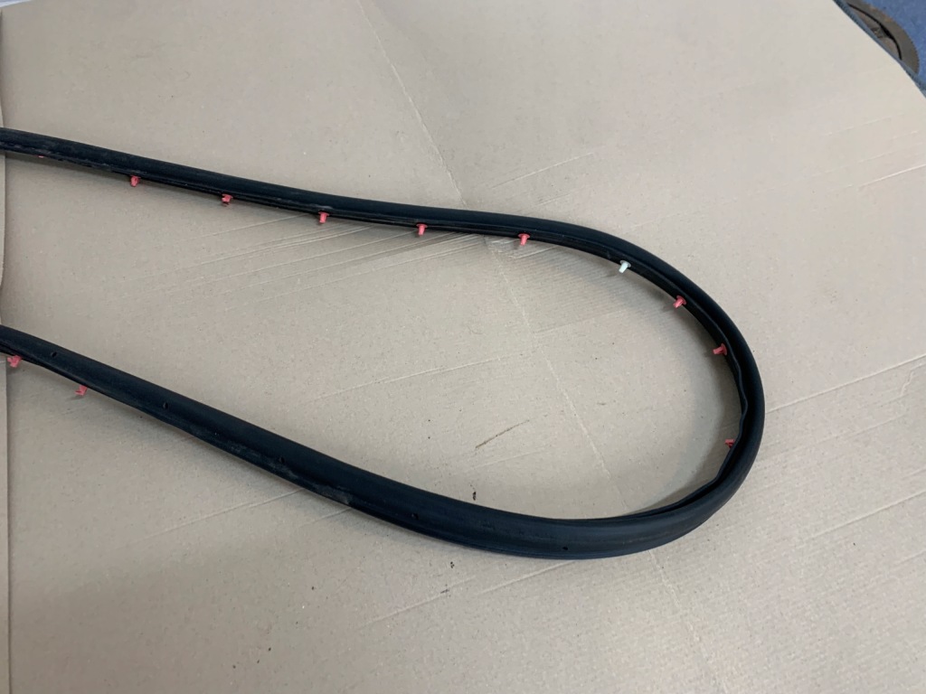 фото №2, Ford mustang mach-e rwd 21r прокладка двері лівий задня задня