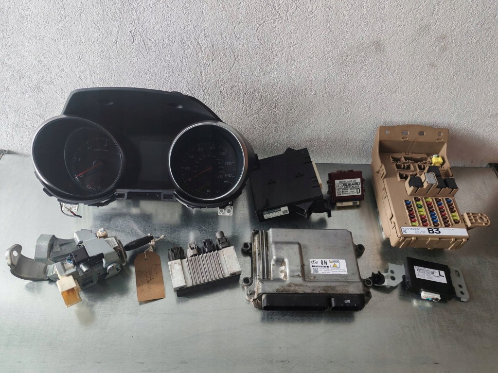 фото №1, Subaru outback бортовий комп'ютер блок керування ecu+immo 22765ag930