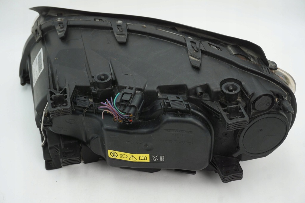 фото №12, Лампа передня права ксенон volvo v70 xc70 31353533