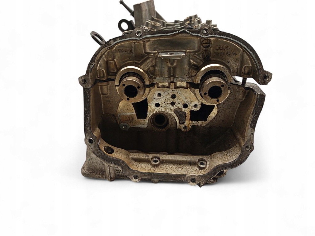 фото №7, Audi a8 s8 d4 4h 079103404s головка двигуна