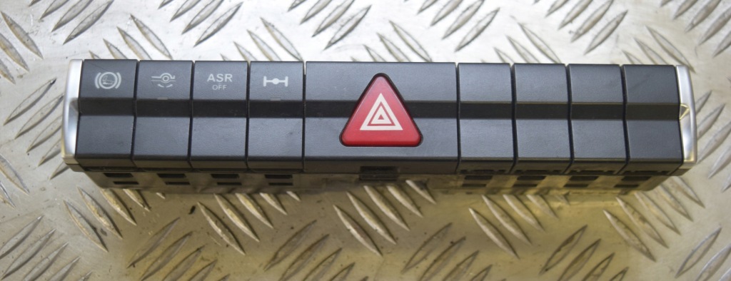 Купити Панель керуючий світла аварійних merc actros mp4