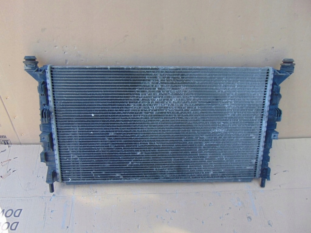 Купить Радиатор воды volvo v50 3m5h-8005-tk