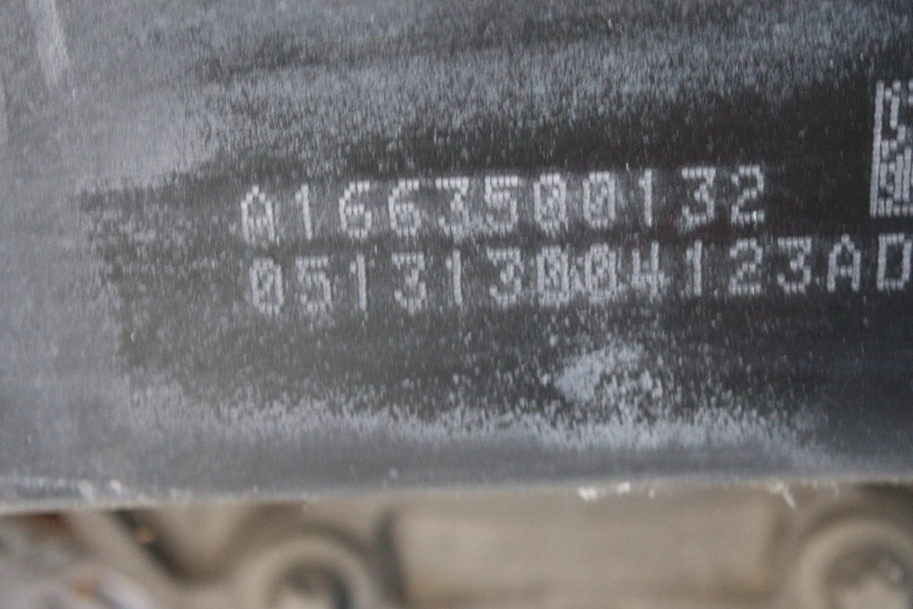 Підвіска задні mercedes ml w166 6.3 amg zt9 Недорого