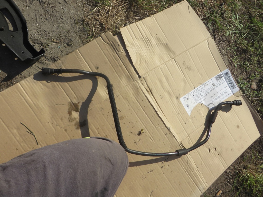 фото №1, Mercedes r-klasa w251 шланг труба wąż a2514301329 x