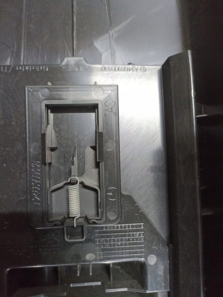 фото №11, Захист стійка b обшивка права ліва mercedes w117 cla