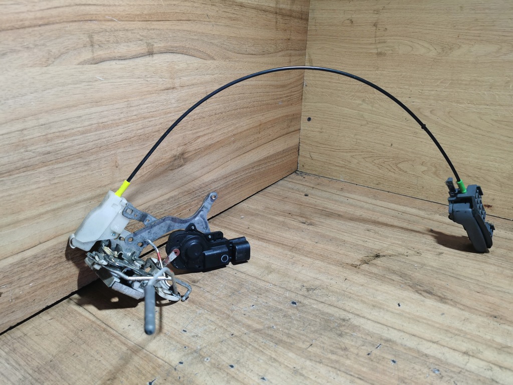 фото №1, Замок правый перед citroen c1