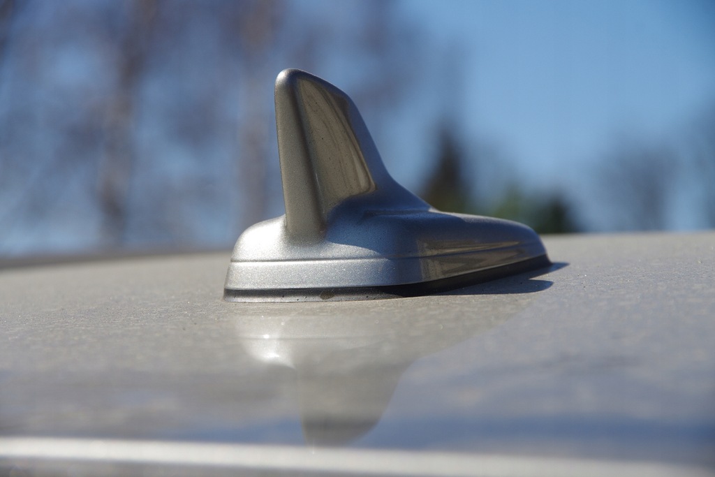 фото №1, Антенна кровельная audi q7 ii 4m lz1u