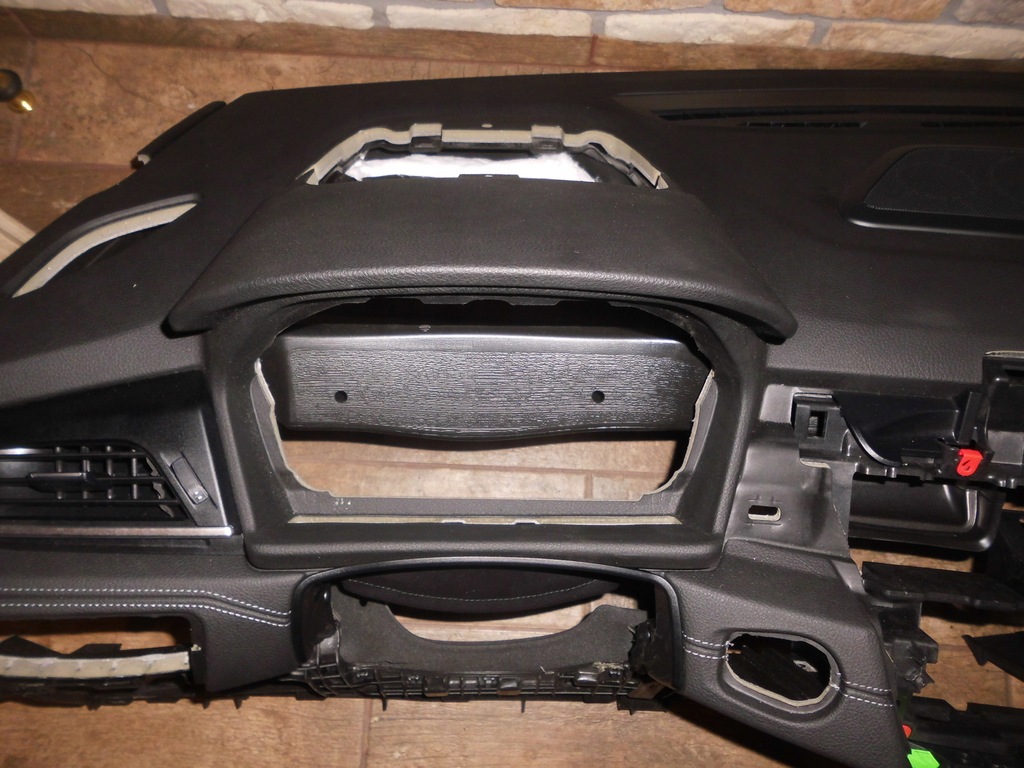 фото №4, Bmw 2 f45 f46 консоль + 2 x подушка безопасности + 2 x pas