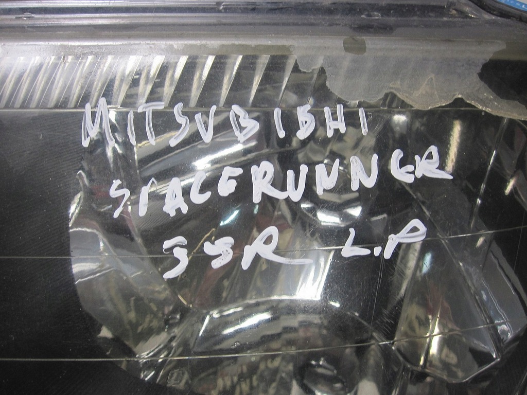 фото №2, Лампа передняя левая mitsubishi space runner 99r