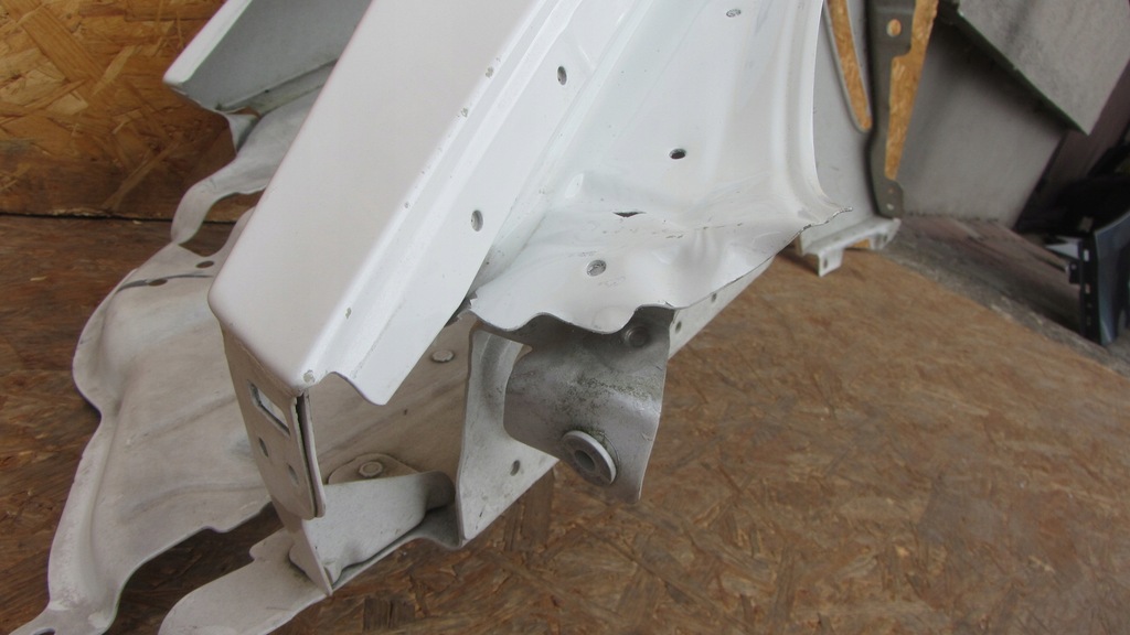 фото №11, Передний правый крыло porsche panamera 970