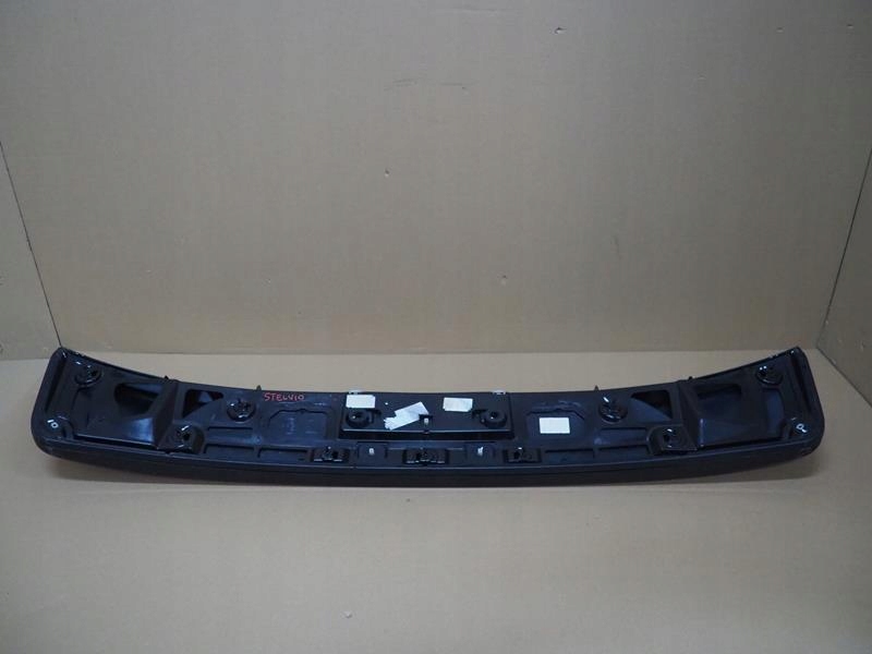 фото №9, Накладка молдинг крышки багажника alfa romeo stelvio