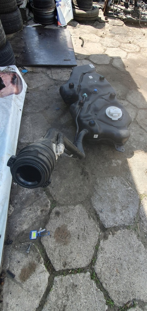 Bak бак насос топливной  1.5 dci renault captur 2 172028462r Оригинал