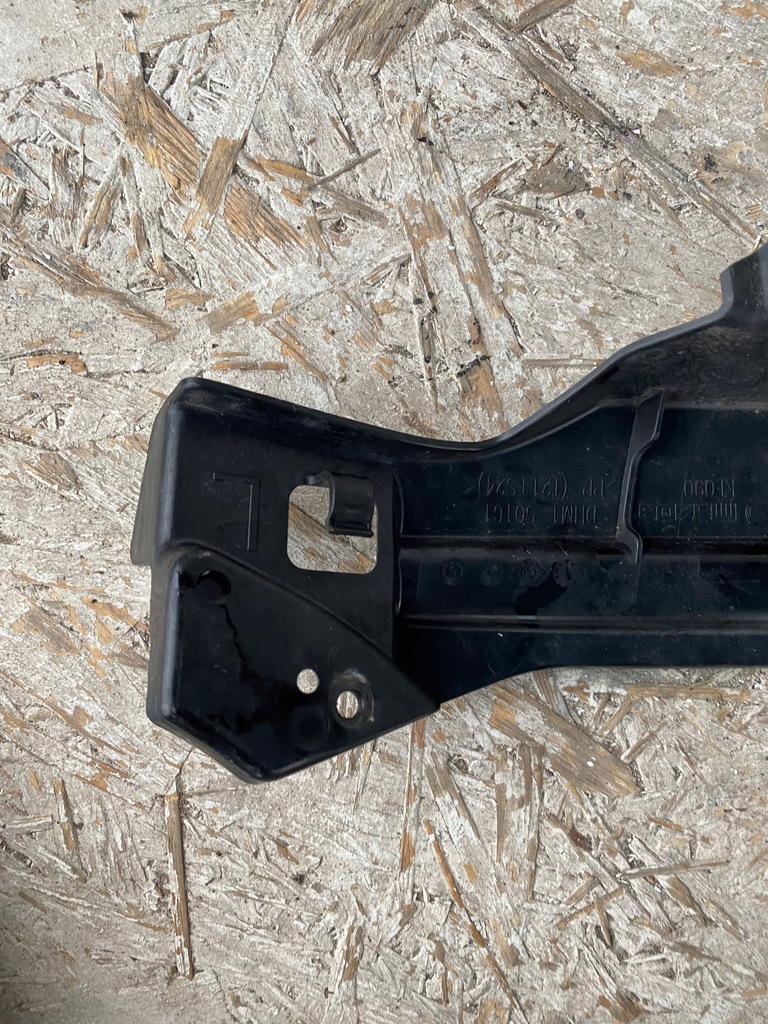 фото №7, Напрямна кронштейн бампера лівий перед mazda 2