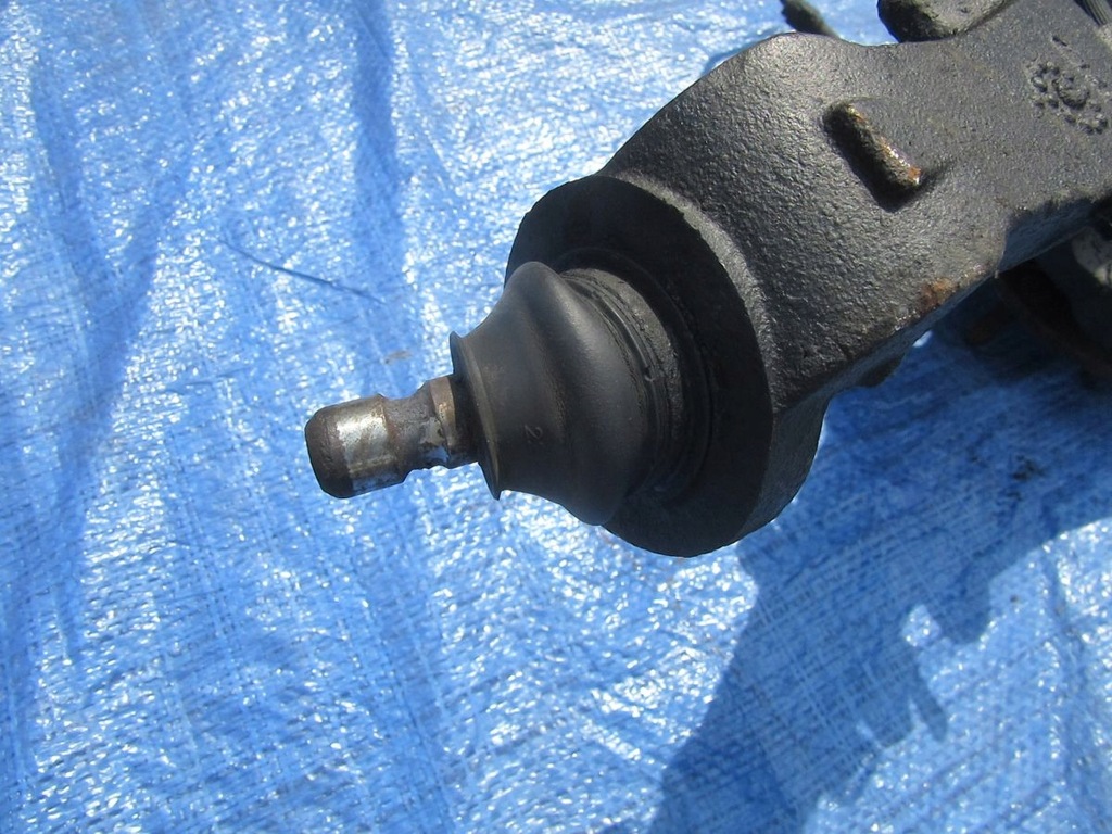 фото №7, Chevrolet trailblazer 4.2i 2001 поворотный кулак перед abs