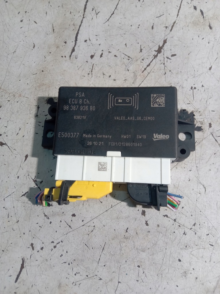 фото №1, Opel corsa f модуль парковки pdc