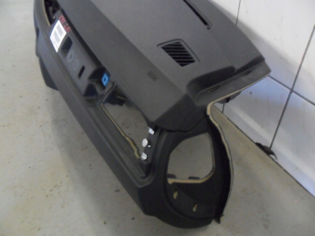 фото №10, Bmw 3 e90 08 консоль приборная панель приборная ремни натяжители перед подушки безопасности europa