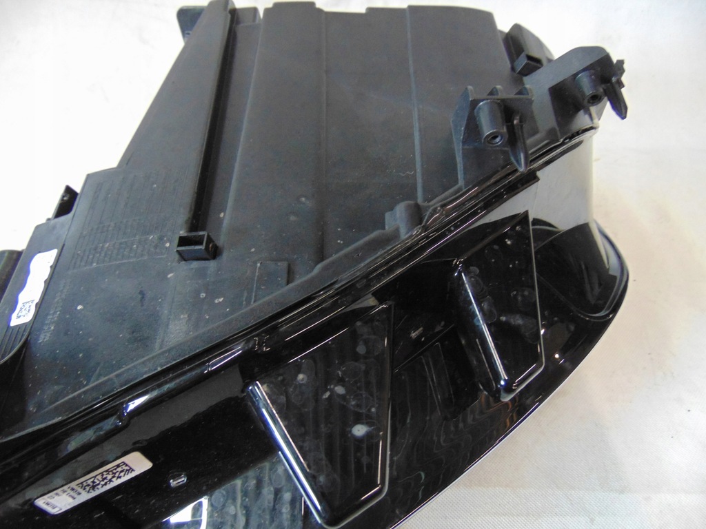 фото №15, Лампа iq full led права vw id4 id.4 11b941036f