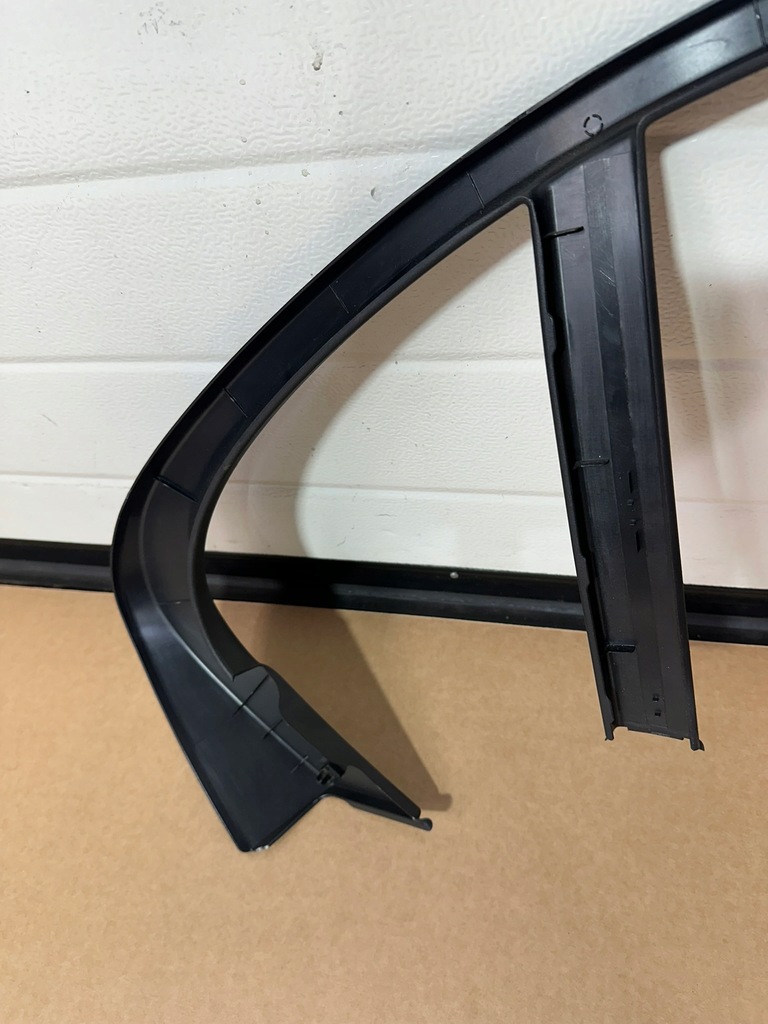 фото №8, Молдинг дверь правый задняя, рамка правая задняя mercedes e klasa w213 s, sedan