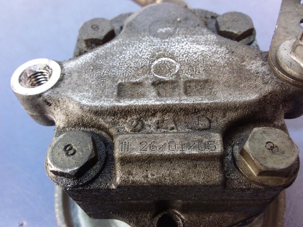 фото №4, Mazda 2 dy 1.4mz-cd насос підсилювача 2s6c-3a696dc